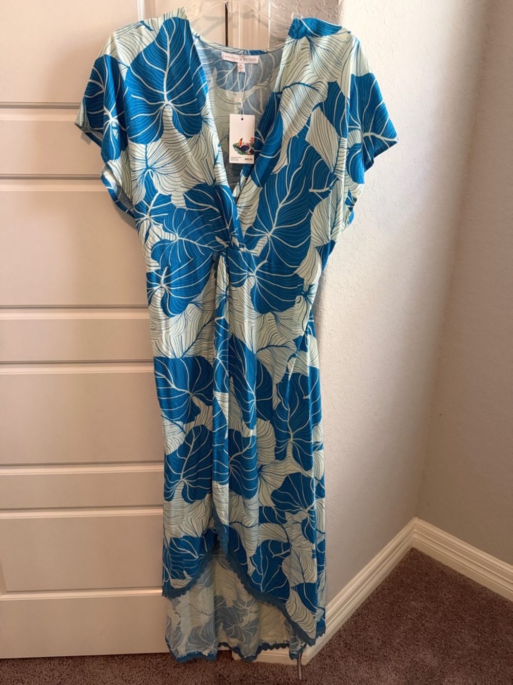 NWT Blue Leaf-Print Twist-Front Maxi Dress - Brand: Unknown